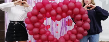 Дарить улыбки здорово! В Килии активисты поздравляли прохожих с Днем Влюбленных